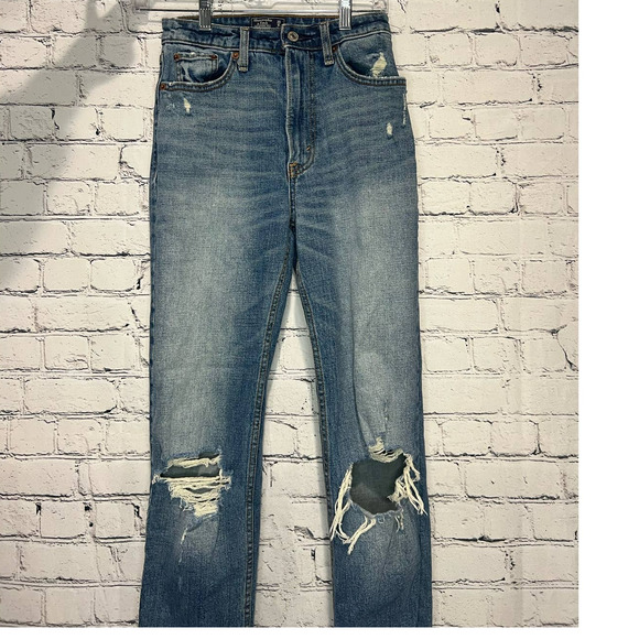 Abercrombie & Fitch Denim - Abercrombie Distressed Straight Jeans